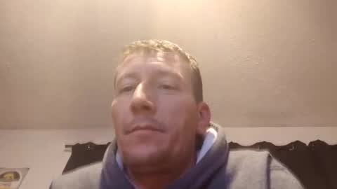 Snapshot of wetduck77777 chatting on February 19, 2026, 8:21 am wetduck77777 online show from February 19, 2026, 8:21 am