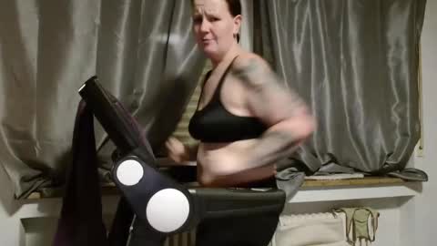 Wetgerman online show from February 3, 2025, 9:39 pm