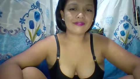 Snapshot of wetpussie4_you chatting on October 4, 2025, 4:32 am wetpussie4_you online show from October 4, 2025, 4:32 am