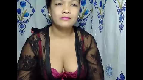 Snapshot of wetpussie4_you chatting on November 15, 2025, 8:16 pm wetpussie4_you online show from November 15, 2025, 8:16 pm