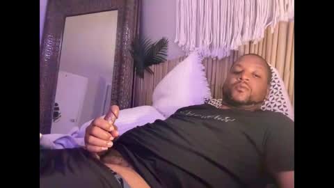 Magic johnson 313 online show from October 14, 2025, 8:48 am