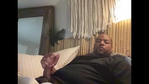 Magic johnson 313 online show from October 18, 2025, 12:17 pm