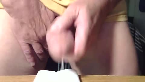 Snapshot of what893 chatting on January 6, 2025, 1:09 am what893 online show from January 6, 2025, 1:09 am