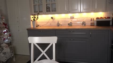 Victoria Maria online show from December 4, 2024, 3:59 am