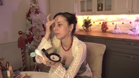 Victoria Maria online show from December 25, 2024, 2:56 pm