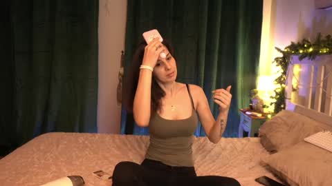 Victoria Maria online show from January 7, 2025, 6:56 pm