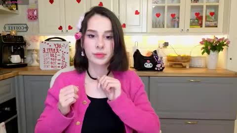 Victoria Maria online show from February 1, 2026, 8:18 pm