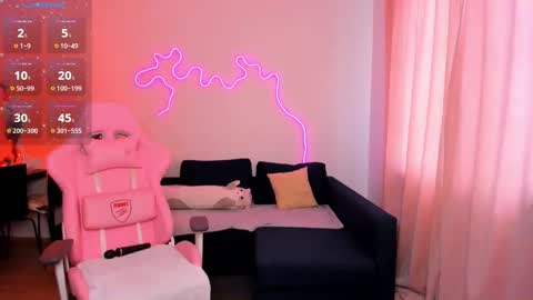 Kate online show from October 15, 2025, 8:36 am