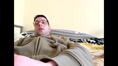 stoffy online show from January 18, 2025, 12:26 pm