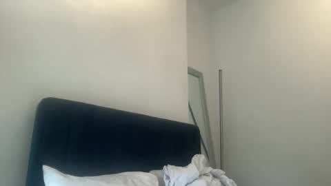 Snapshot of whatyouwantyouknowigotit chatting on November 3, 2025, 1:56 pm whatyouwantyouknowigotit online show from November 3, 2025, 1:56 pm