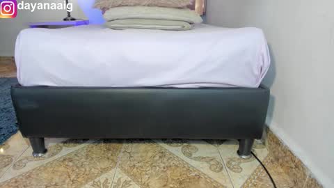 Sara  online show from October 27, 2025, 6:56 pm