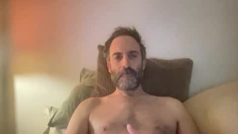 WhiskyLove online show from October 31, 2025, 3:57 pm