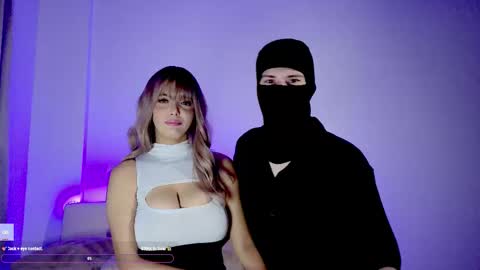 whispero_o online show from September 10, 2025, 5:35 pm