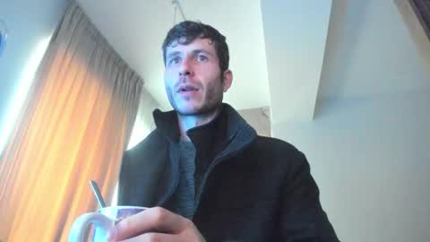 Michael online show from December 15, 2025, 10:08 am