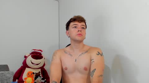 Camilo R online show from February 2, 2025, 10:28 pm
