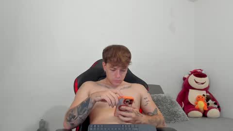 Camilo R online show from February 25, 2025, 1:20 am