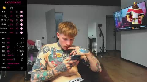 Snapshot of white_king999 chatting on December 5, 2024, 8:00 am Max online show from December 5, 2024, 8:00 am