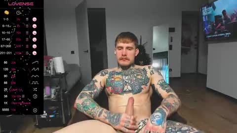Snapshot of white_king999 chatting on December 15, 2024, 1:11 pm Max online show from December 15, 2024, 1:11 pm