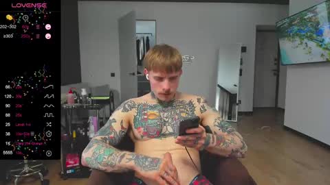 Snapshot of white_king999 chatting on February 17, 2025, 12:38 pm Max online show from February 17, 2025, 12:38 pm