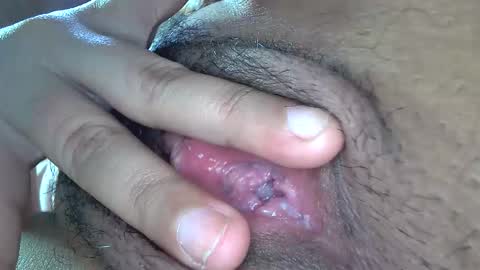 white_sexy_ online show from September 17, 2025, 11:45 am