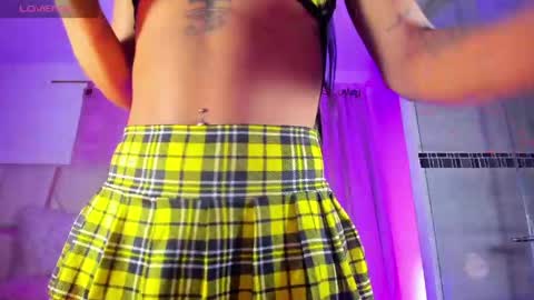 white_tsx online show from June 1, 2026, 5:20 am