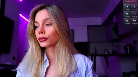 Kate  online show from April 8, 2026, 8:47 am