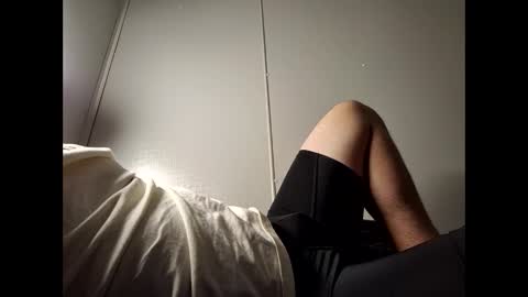 whiteboi9284 online show from November 9, 2025, 12:58 pm