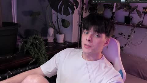 Gus online show from December 4, 2024, 5:33 pm