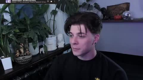 Gus online show from November 27, 2025, 9:28 pm