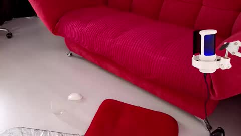 WhiteLaBunny online show from March 6, 2026, 7:49 am