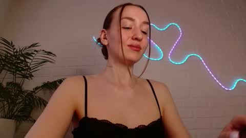 Snapshot of whiteprincessluna chatting on March 20, 2026, 2:11 pm You wont find me here on Saturdays and Sundays online show from March 20, 2026, 2:11 pm