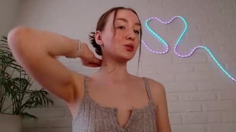 Snapshot of whiteprincessluna chatting on April 12, 2026, 11:59 am You wont find me here on Saturdays and Sundays online show from April 12, 2026, 11:59 am