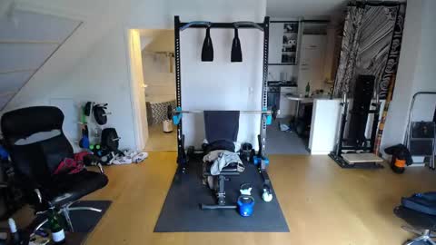 whiterabbit_86 online show from May 10, 2026, 1:49 pm