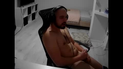 whiterock2000 online show from January 18, 2026, 9:40 pm