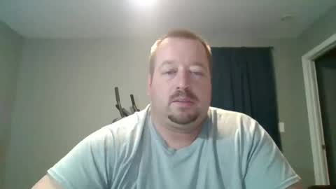 Snapshot of whitewolf850212 chatting on December 18, 2024, 9:04 am white wolf jeremy online show from December 18, 2024, 9:04 am