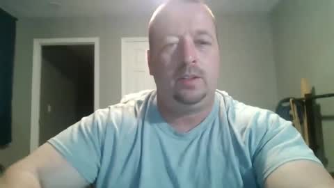 Snapshot of whitewolf850212 chatting on March 11, 2025, 1:37 am white wolf jeremy online show from March 11, 2025, 1:37 am