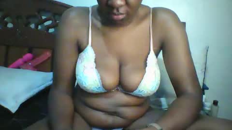 Snapshot of whitney_ly chatting on June 10, 2026, 10:14 am whitney_ly online show from June 10, 2026, 10:14 am