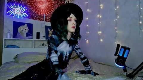 Alexa online show from December 22, 2025, 11:07 am