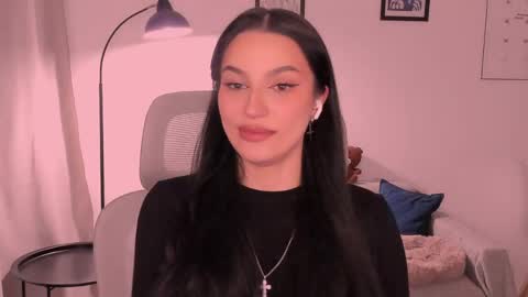 whoislulu online show from April 8, 2026, 8:53 pm