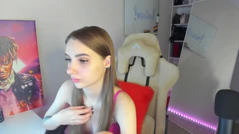 Abby  online show from December 12, 2024, 4:04 am