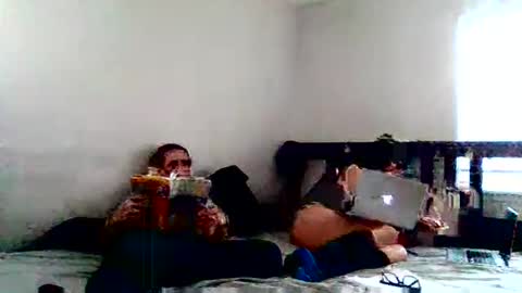 whtmtnman603 online show from November 7, 2025, 7:36 pm