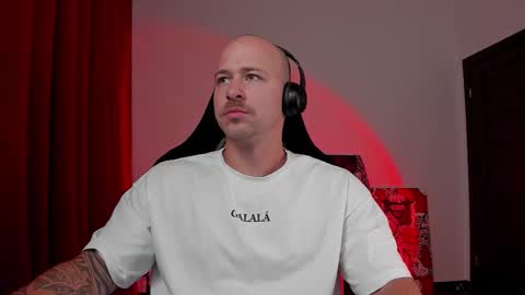 VI online show from September 30, 2025, 4:12 pm