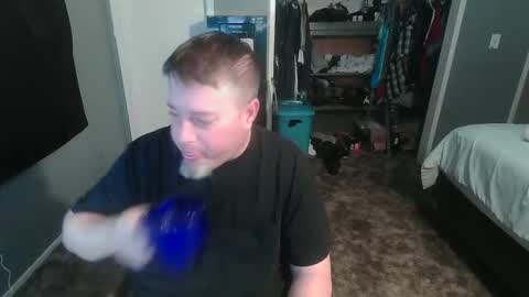 whydoidothis77 online show from February 1, 2026, 1:15 am