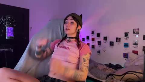 iggy iggz online show from June 21, 2026, 10:23 pm