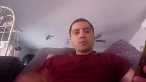 whyyuhcare7022 online show from October 20, 2025, 8:42 pm