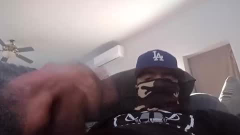 whyyuhcare7022 online show from October 31, 2025, 3:02 pm