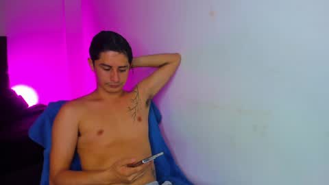 Snapshot of wickedboy_twink chatting on May 26, 2026, 7:10 pm JAISON online show from May 26, 2026, 7:10 pm