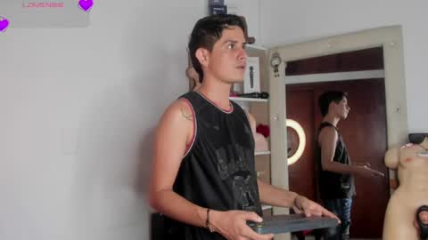 Snapshot of wickedboy_twink chatting on August 2, 2026, 9:57 pm JAISON online show from August 2, 2026, 9:57 pm