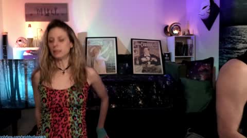 Gretchen  Jimmy online show from January 8, 2025, 3:51 am