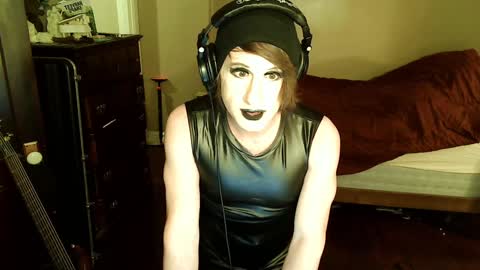Snapshot of wienerlady chatting on January 7, 2025, 6:27 am Countess of Hotdogs online show from January 7, 2025, 6:27 am